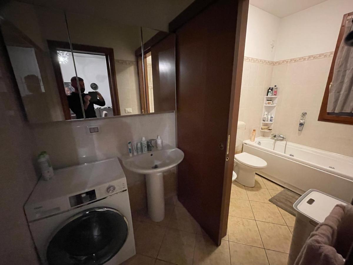 Piccola Venezia E Mare Apartman Llido Degli Estensi Kültér fotó