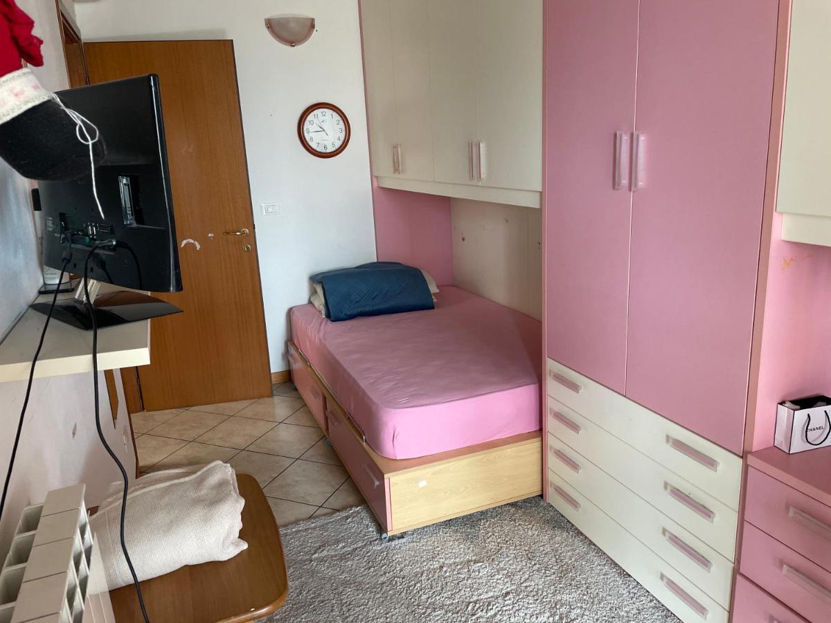Piccola Venezia E Mare Apartman Llido Degli Estensi Kültér fotó